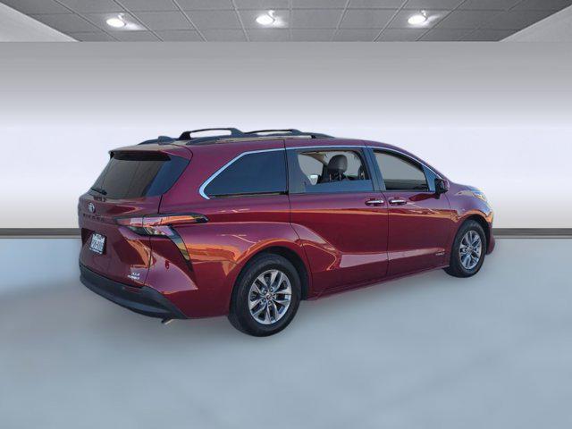 used 2021 Toyota Sienna car, priced at $28,996