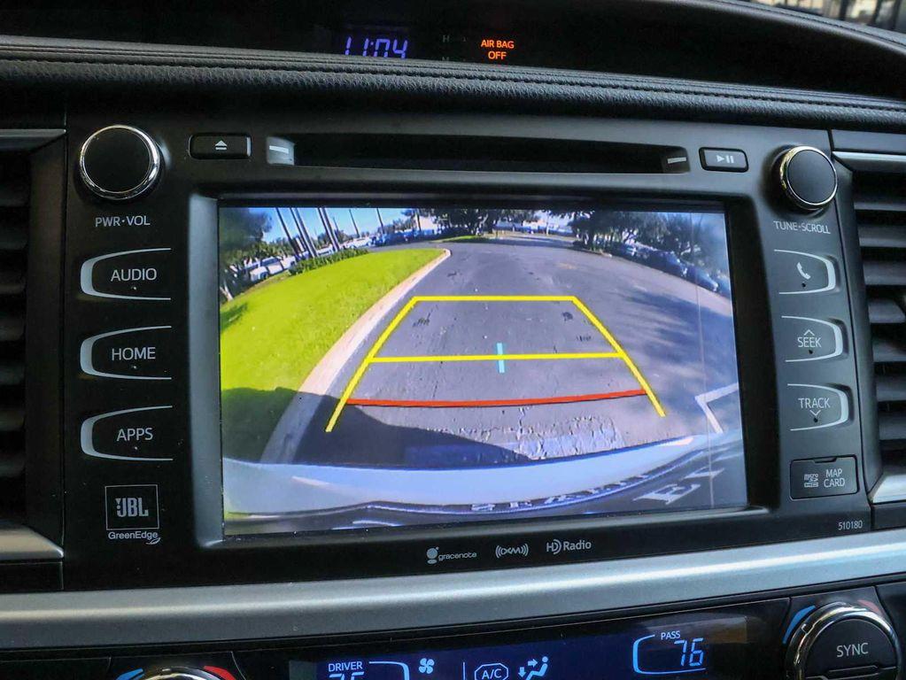 used 2018 Toyota Highlander car, priced at $26,689