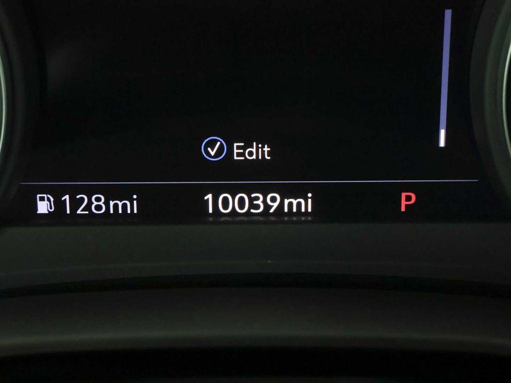 used 2025 Cadillac XT5 car, priced at $49,998