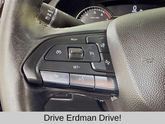 used 2022 Cadillac XT4 car, priced at $28,727