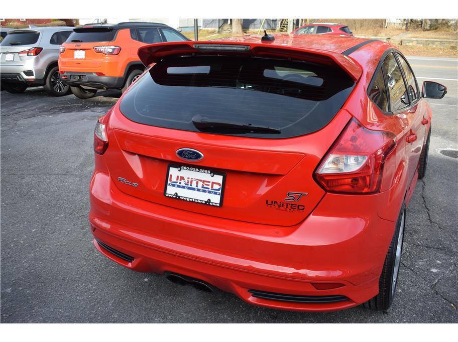 used 2014 Ford Focus ST car