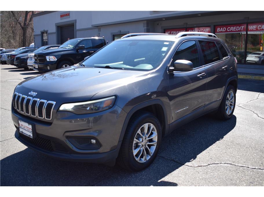 used 2019 Jeep Cherokee car, priced at $16,495