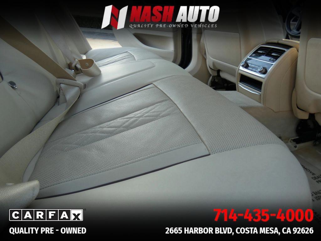 BMW 7 Series view 46