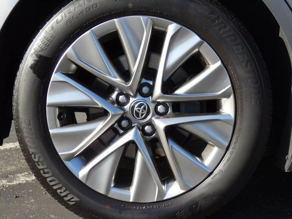 used 2023 Toyota Mirai car, priced at $10,990