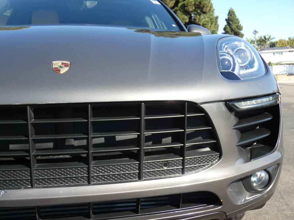 used 2018 Porsche Macan car, priced at $20,750