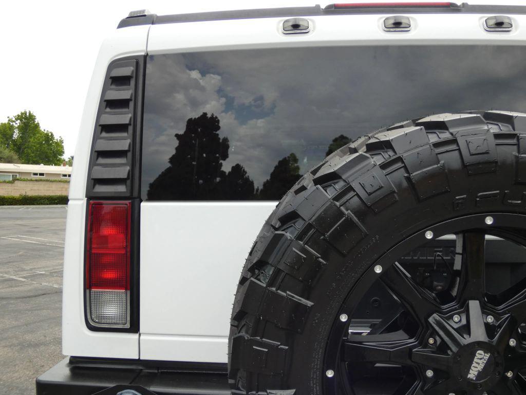 used 2006 Hummer H2 car, priced at $22,990