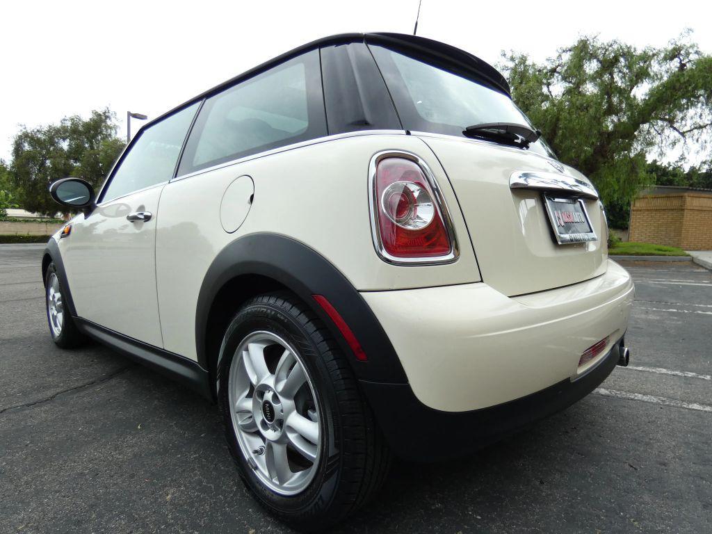 used 2013 MINI Hardtop car, priced at $7,990