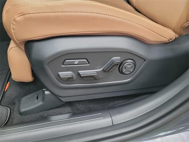 new 2026 Hyundai SANTA FE HEV car, priced at $53,095