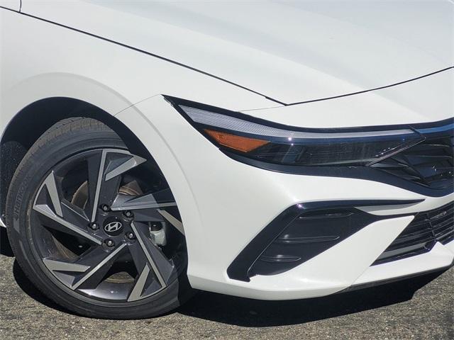 new 2025 Hyundai Elantra car, priced at $25,395