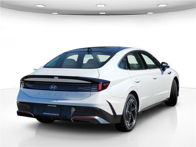 new 2024 Hyundai Sonata car, priced at $29,188