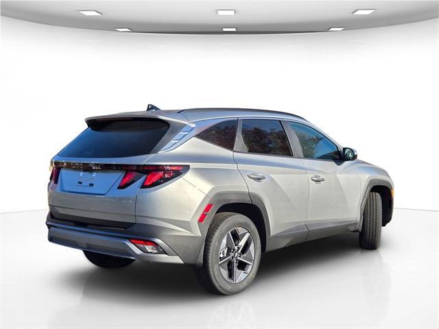 new 2026 Hyundai TUCSON Hybrid car, priced at $37,255