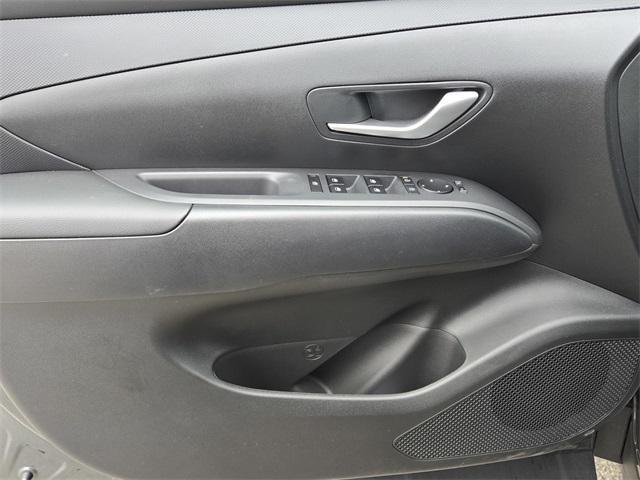 new 2026 Hyundai TUCSON Hybrid car, priced at $37,255