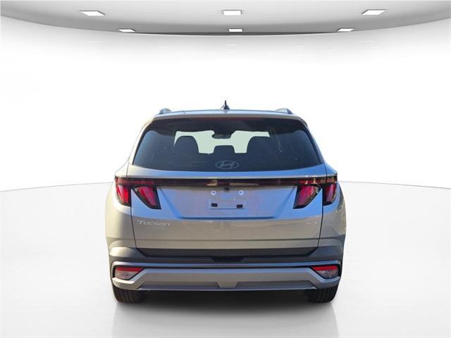 new 2026 Hyundai TUCSON Hybrid car, priced at $37,255