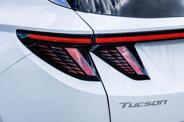 new 2026 Hyundai TUCSON Hybrid car, priced at $44,475