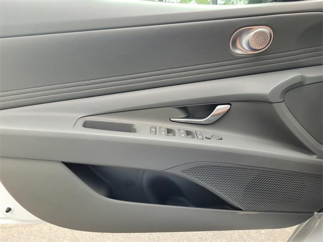 new 2025 Hyundai ELANTRA HEV car, priced at $27,435