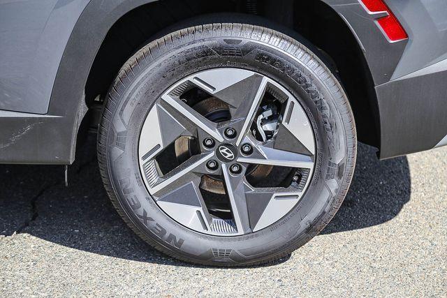 new 2026 Hyundai TUCSON Hybrid car