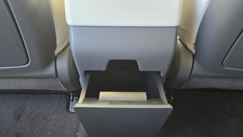 new 2026 Hyundai SANTA FE HEV car, priced at $39,015