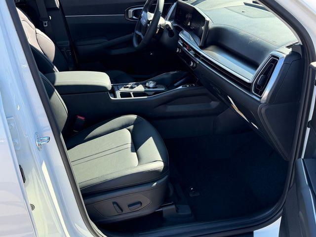 new 2026 Kia Sorento Hybrid car, priced at $38,626