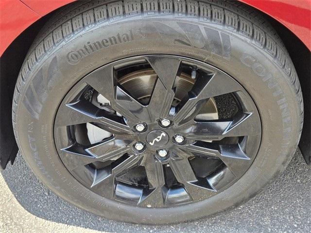 used 2024 Kia Carnival car, priced at $40,875