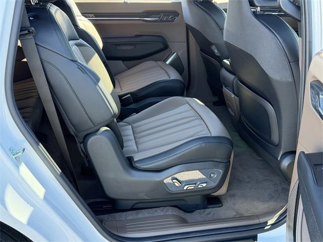 new 2026 Kia EV9 car, priced at $64,661