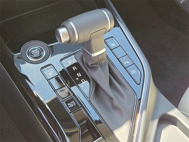 new 2025 Kia Niro car