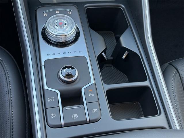 new 2026 Kia Sorento Hybrid car, priced at $40,930