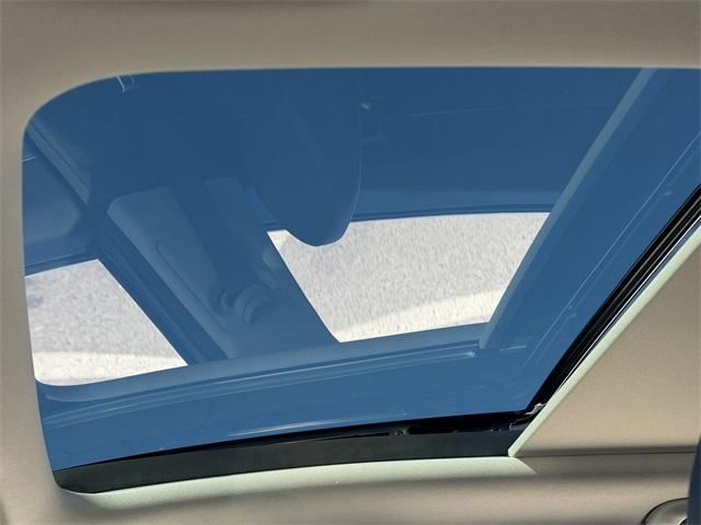 new 2026 Kia Sorento Hybrid car, priced at $40,930