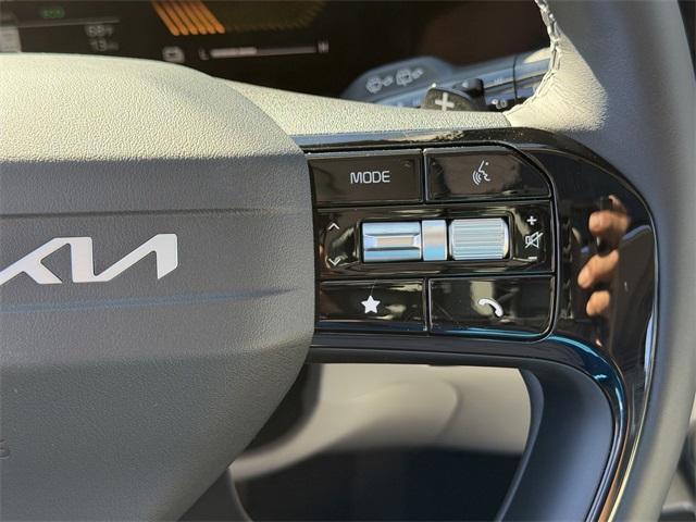 new 2026 Kia Sorento Hybrid car, priced at $40,370