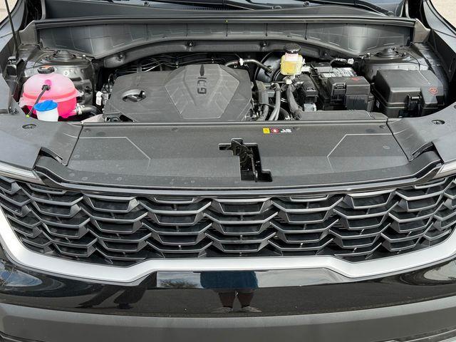 new 2026 Kia Sorento car, priced at $29,914