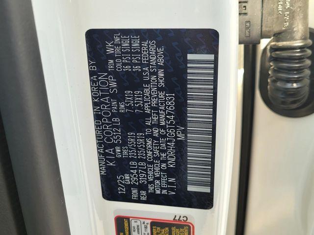 new 2026 Kia Sorento Hybrid car, priced at $36,683