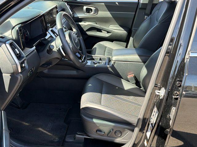 used 2023 Kia Sorento Hybrid car, priced at $28,588