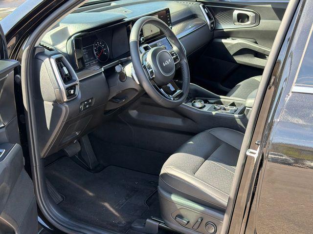 used 2023 Kia Sorento Hybrid car, priced at $28,588