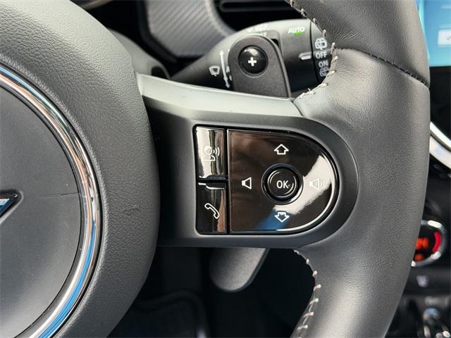 used 2024 MINI Hardtop car, priced at $24,450