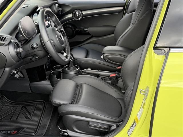 used 2024 MINI Hardtop car, priced at $24,450