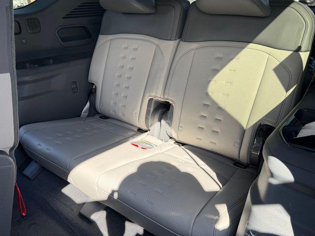 new 2026 Kia EV9 car, priced at $53,622