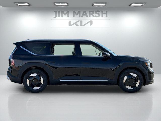 new 2026 Kia EV9 car, priced at $53,622