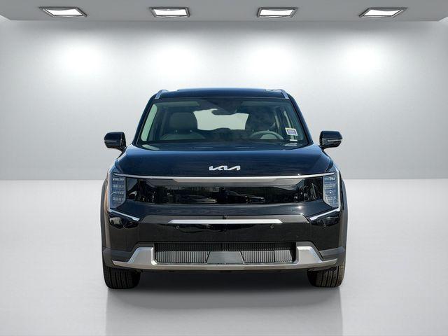new 2026 Kia EV9 car, priced at $53,622