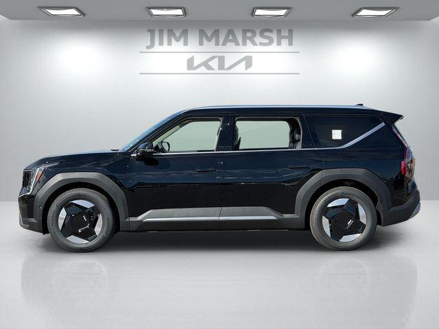 new 2026 Kia EV9 car, priced at $53,622