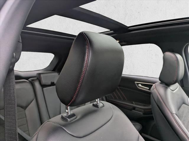 used 2022 Ford Edge car, priced at $31,995