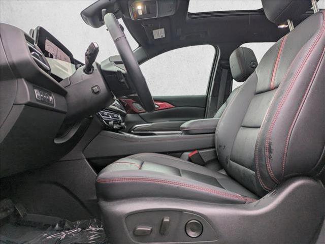 used 2025 Chevrolet Traverse car, priced at $52,990