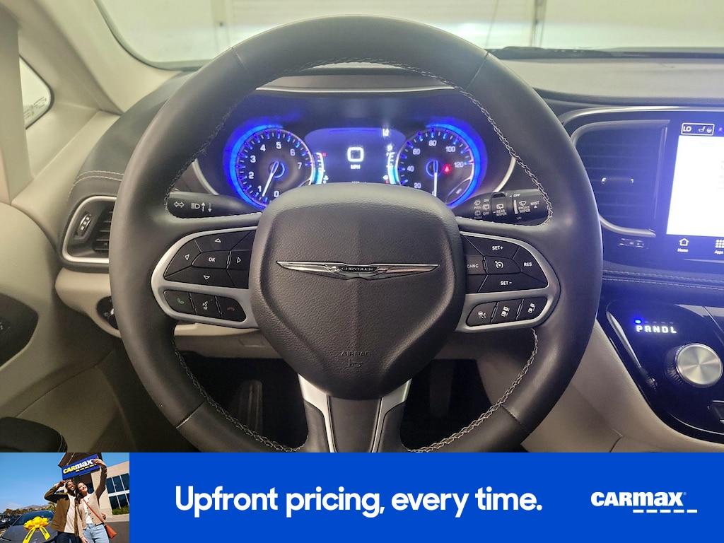 used 2023 Chrysler Pacifica car, priced at $33,998