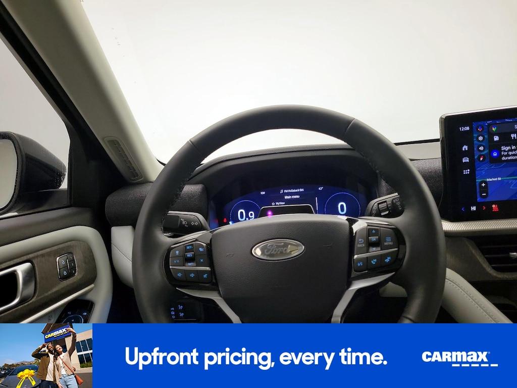 used 2025 Ford Explorer car, priced at $52,998