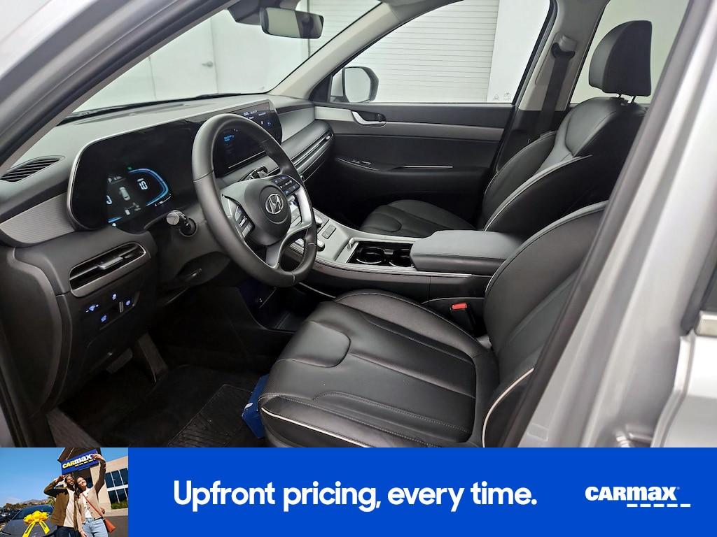 used 2025 Hyundai Palisade car, priced at $36,998