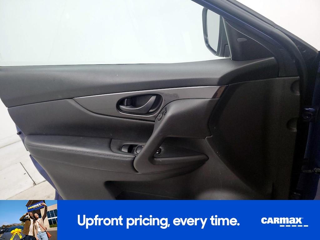 used 2020 Nissan Rogue car, priced at $18,998