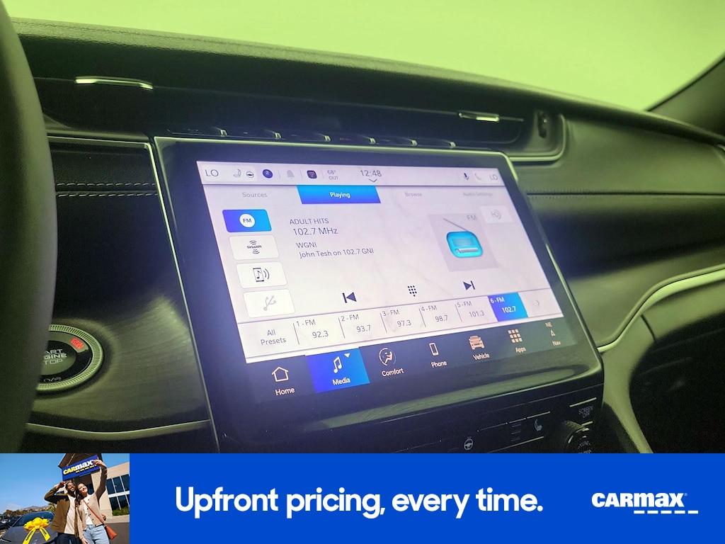 used 2025 Jeep Grand Cherokee car, priced at $43,998