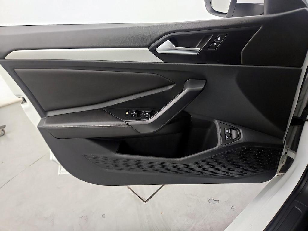 used 2024 Volkswagen Jetta car, priced at $18,998