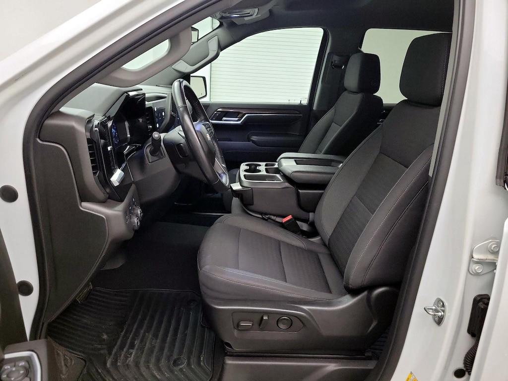 used 2022 Chevrolet Silverado 1500 car, priced at $30,998