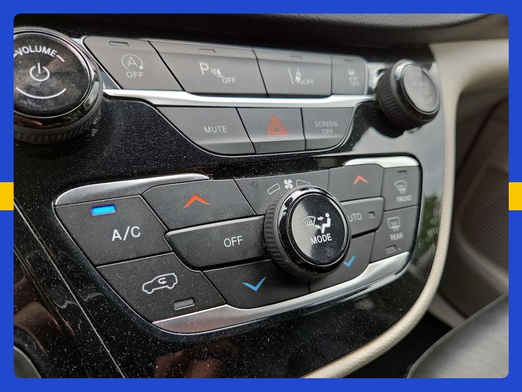 used 2022 Chrysler Pacifica car, priced at $22,998