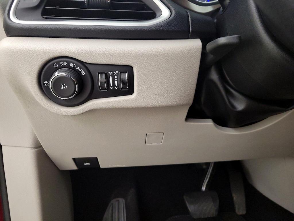 used 2019 Chrysler Pacifica car, priced at $21,998