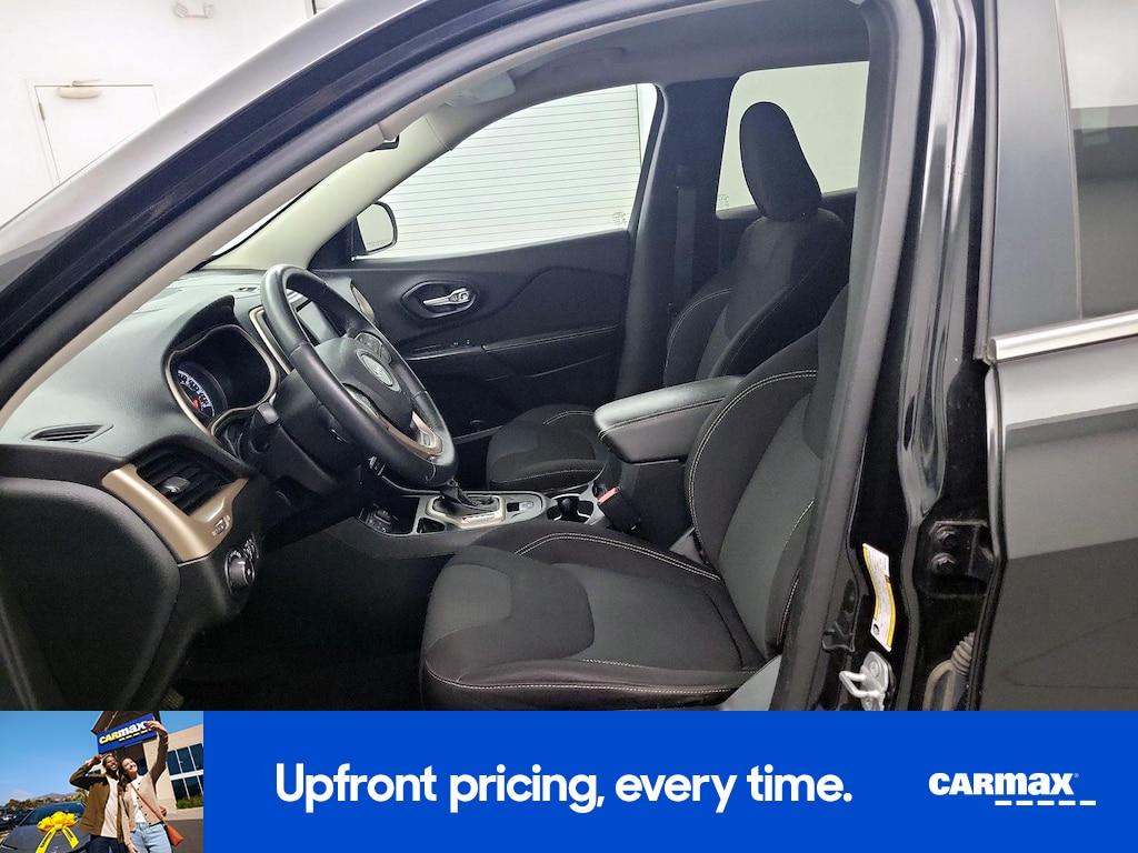 used 2015 Jeep Cherokee car, priced at $14,599